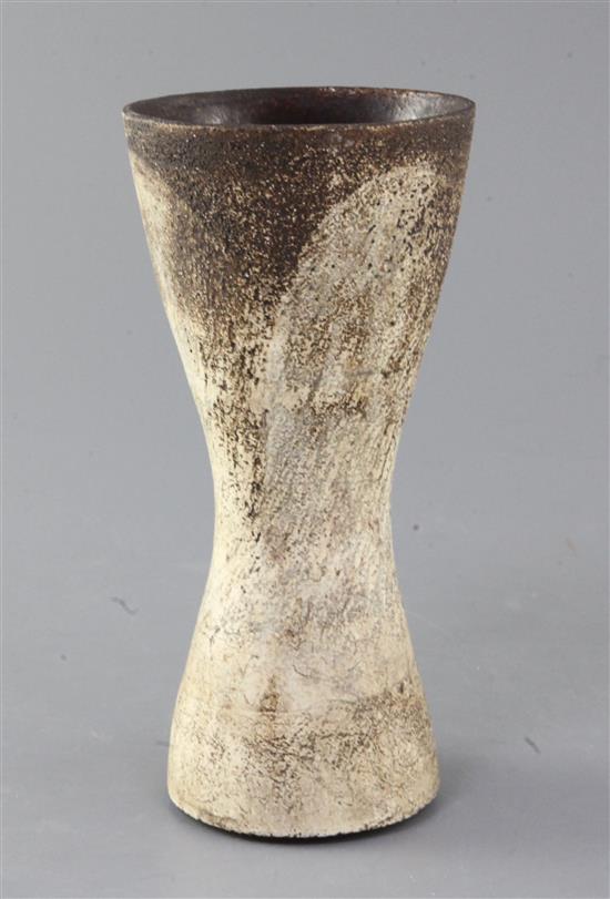 Hans Coper (1920-1981). A waisted vase stoneware vase, height 18.5cm Hans Coper (1920-1981). A waisted vase stoneware vase, height 18.5cm